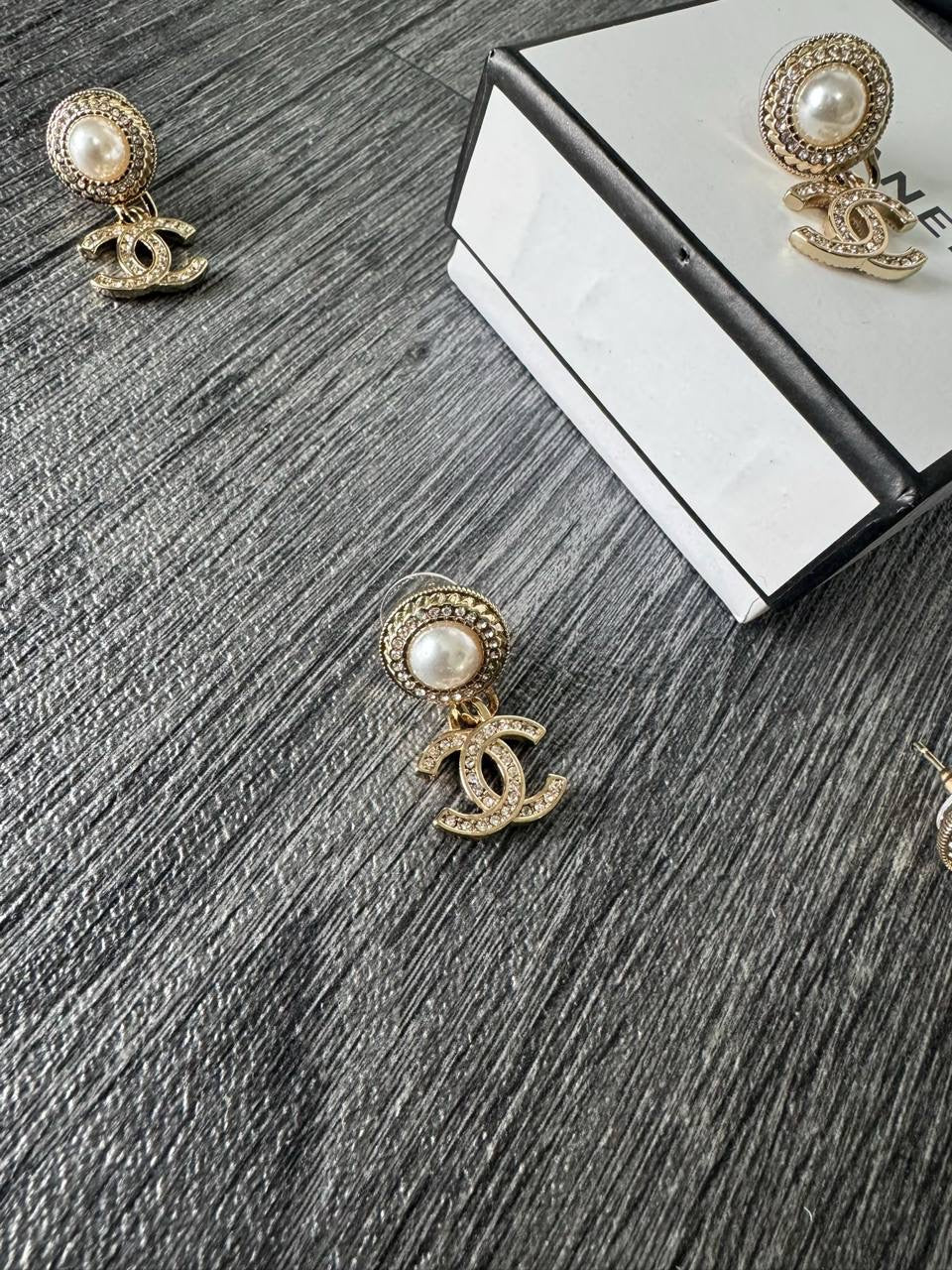 CC EARRINGS