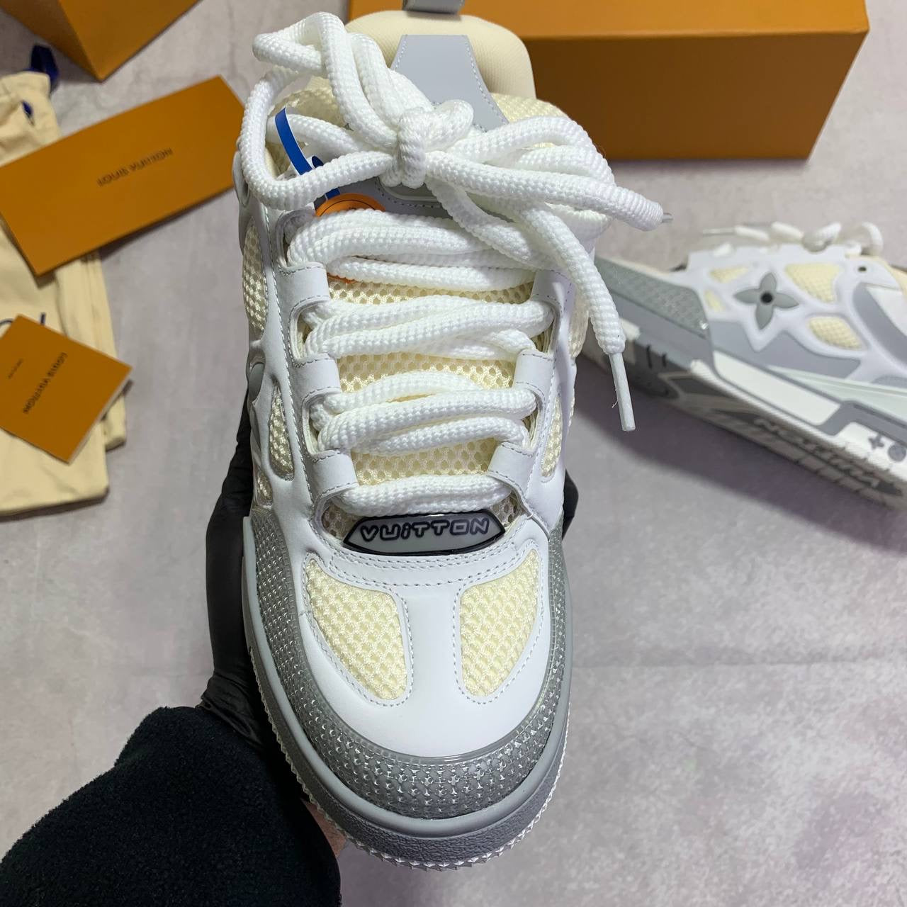LOUI SKATE TRAINER