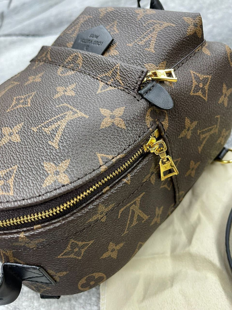 LOUI BACKPACK