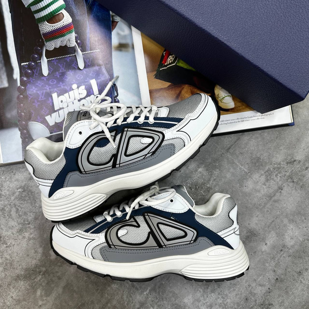 CD B30 TRAINER