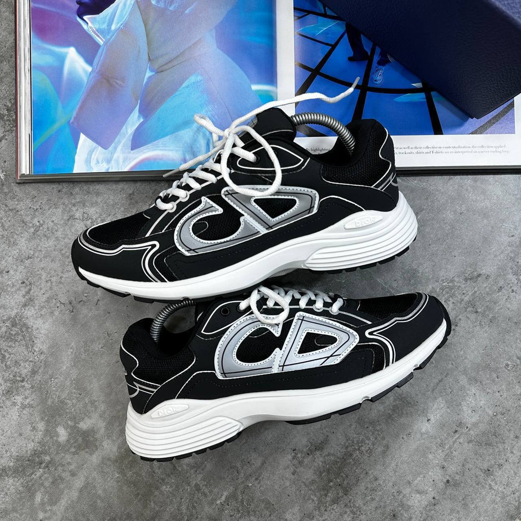 CD B30 TRAINER