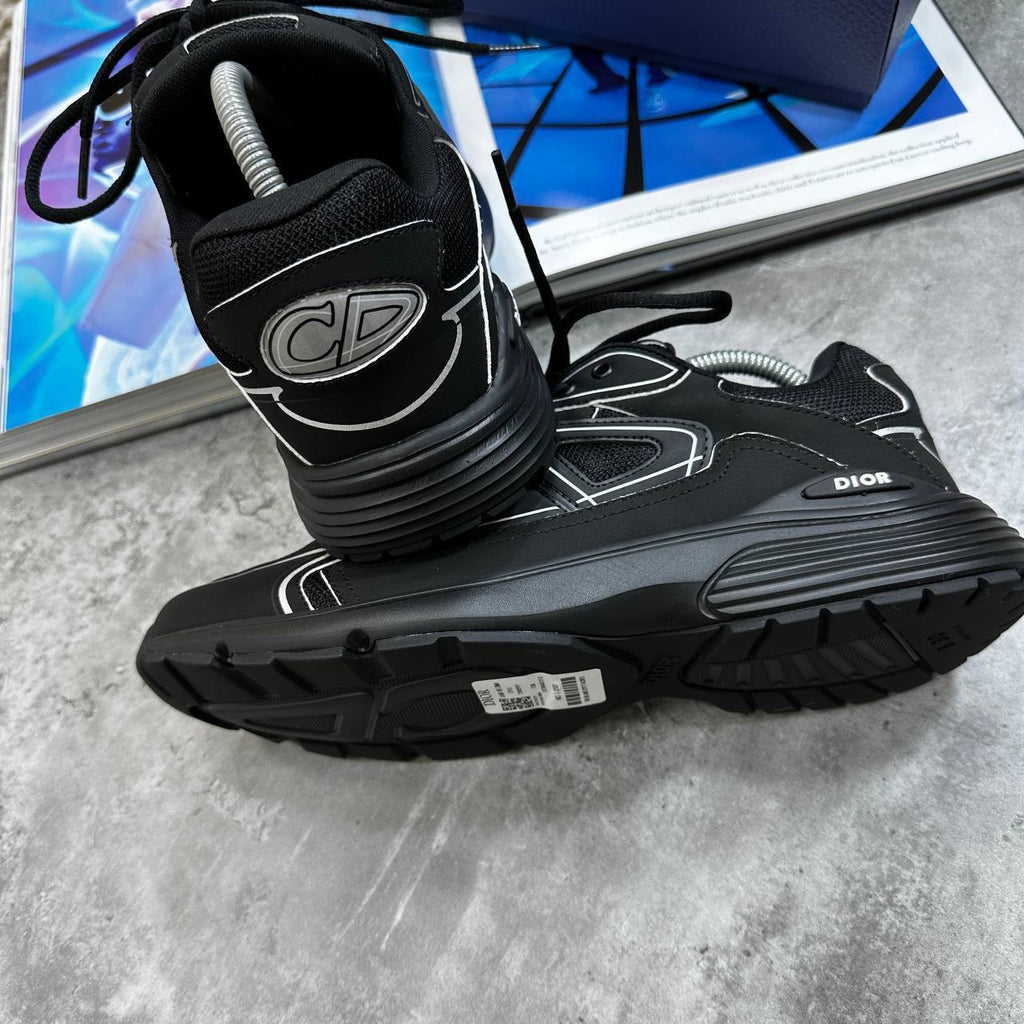 CD B30 TRAINER
