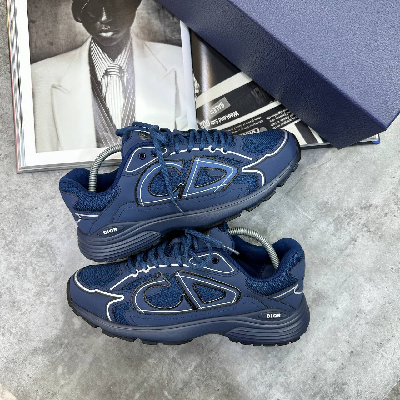 CD B30 TRAINER