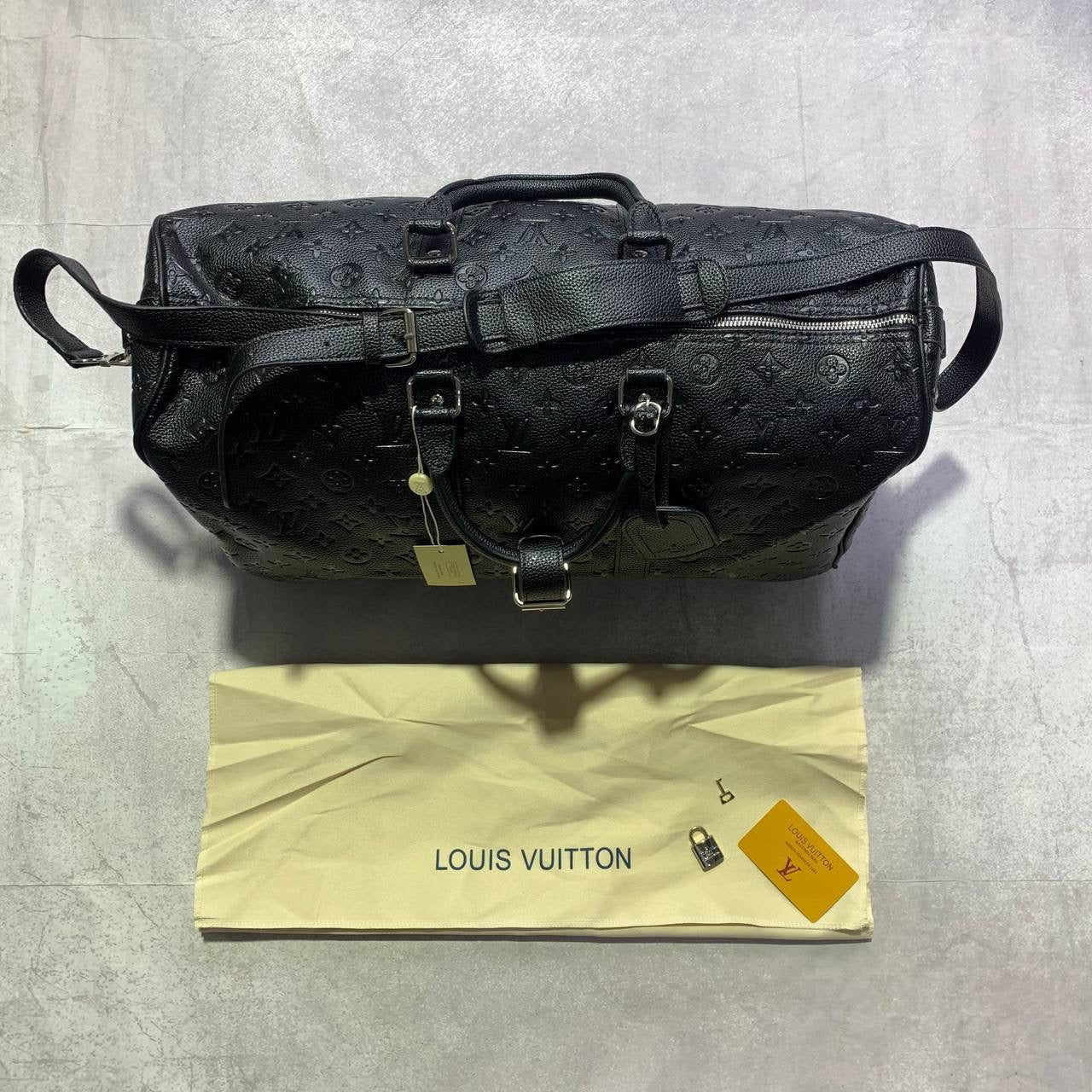 LOUI TRAVEL BAG